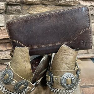 Frye Leather Melissa Zip Around Wallet Red Retail $158